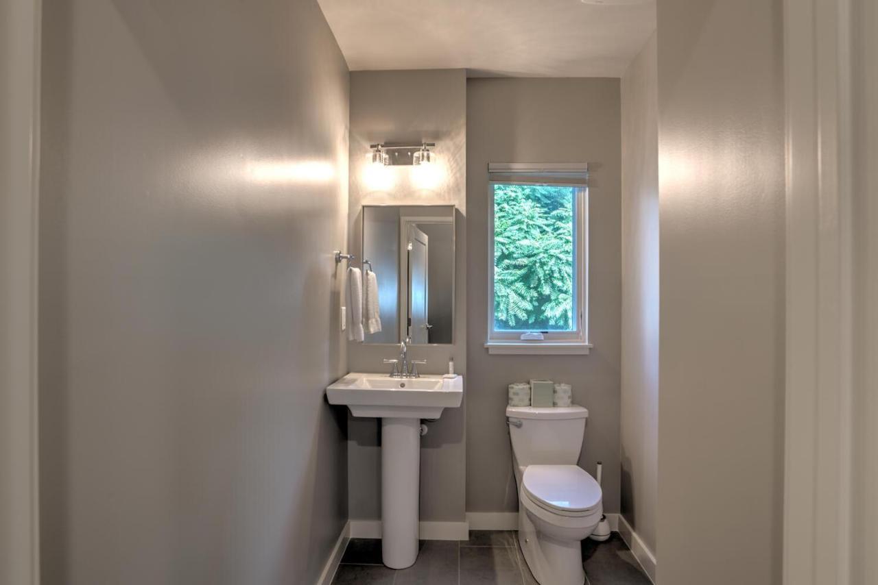 Holiday home South Slope Townhome With Private Elevator Unit 102 *